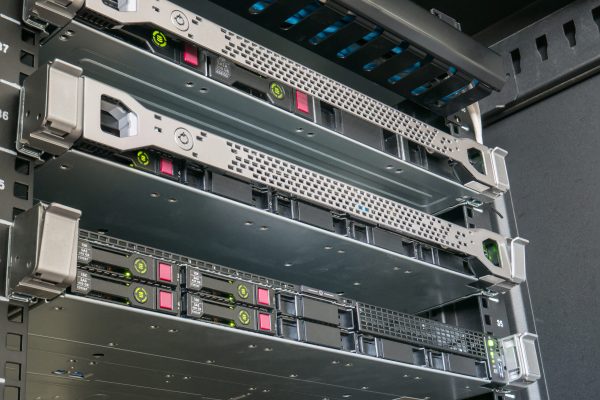 Server-konfigurace-scaled.jpg