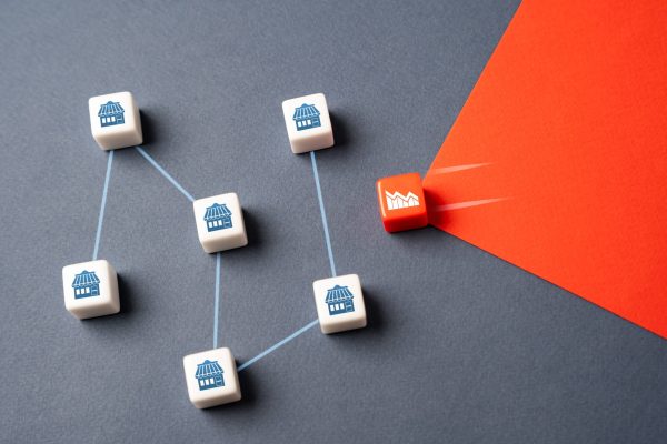 Crisis,Is,Catching,Up,With,Business.,Rapid,Decline.,Adapt,To